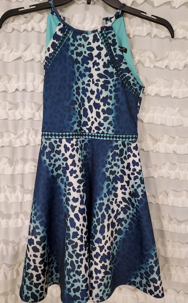 Girls dress